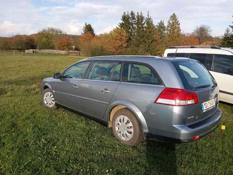 Opel Vectra C kombi - foto 3