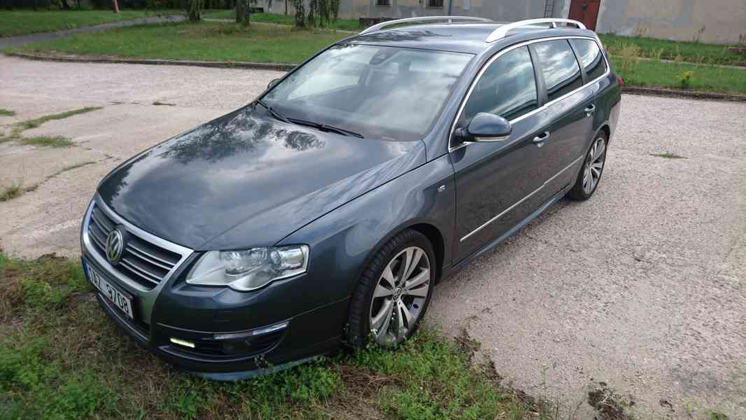 Volkswagen Passat R-line 2.0 tdi 4x4 DSG - foto 1