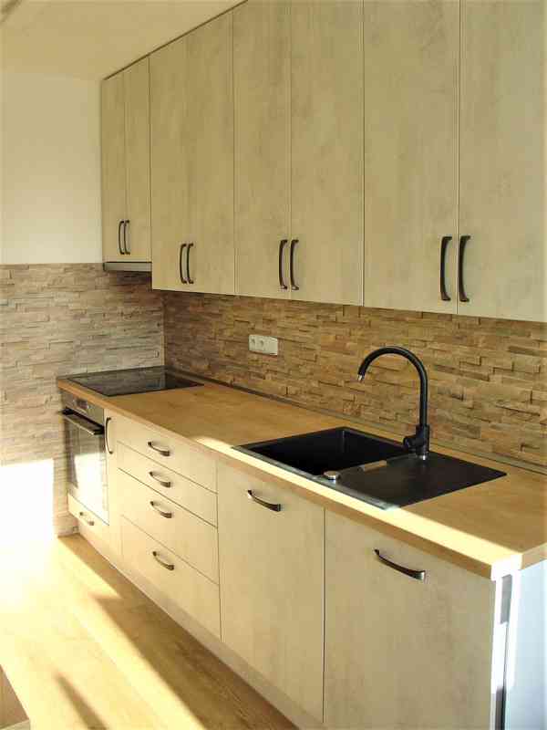 Pronájem hezkého bytu 3+kk/L, 80 m2, Praha 5 - Stoldůlky