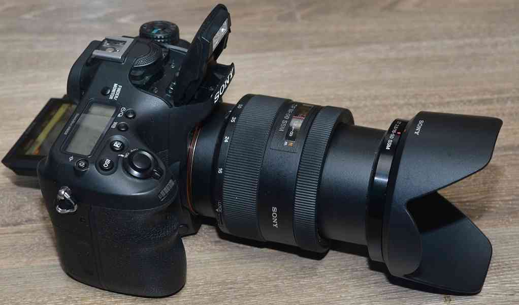 Sony SLT-A68 +16-50mm *24,3MPix*Full HDV*2500 Exp. - foto 8