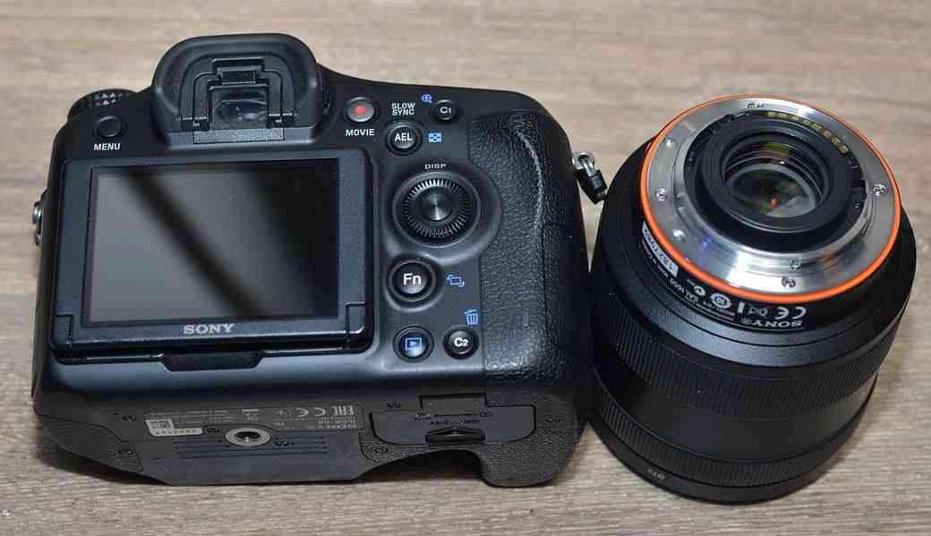 Sony SLT-A68 +16-50mm *24,3MPix*Full HDV*2500 Exp. - foto 5