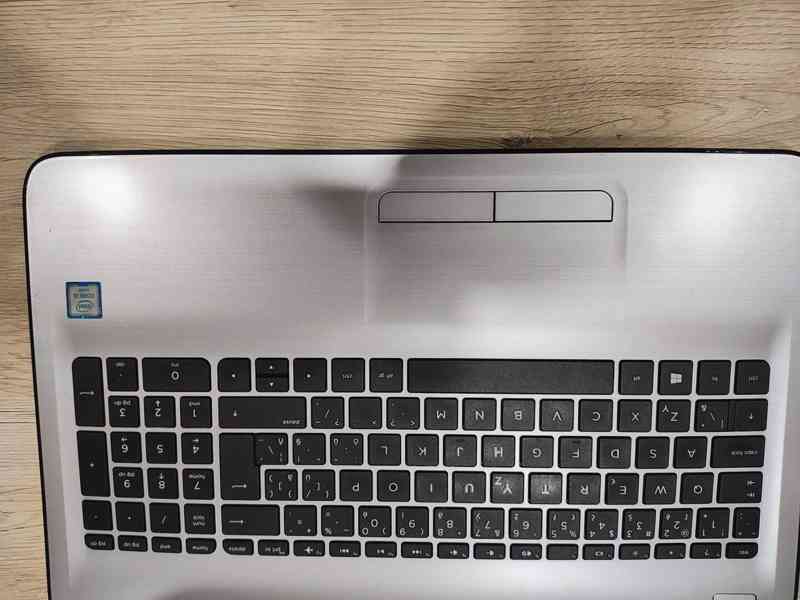 Prodám notebook HP 250 G5, 15,6", procesor i5, 12 GB RAM, 25 - foto 7