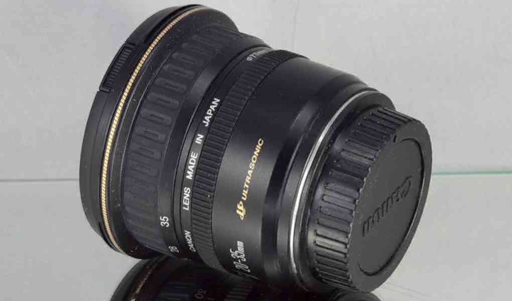 Canon EF 20-35mm f/3.5-4.5 USM **FF širokoúhlý  - foto 5