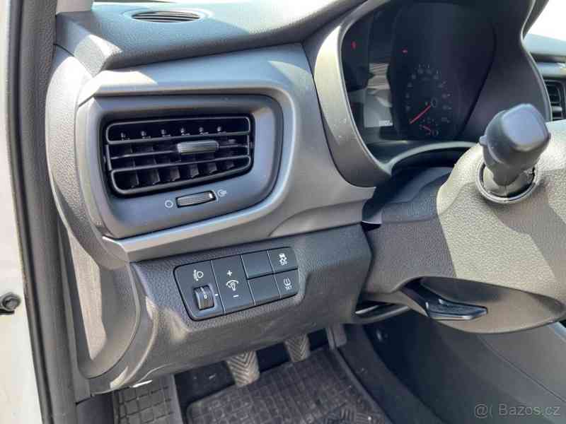 Kia Stonic-1.25-1.majitel-NAVI,KAMERA,KLIMA,ALU - foto 7