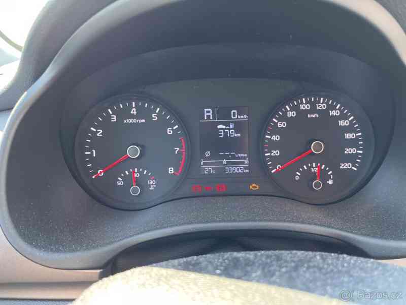 Kia Stonic-1.25-1.majitel-NAVI,KAMERA,KLIMA,ALU - foto 11