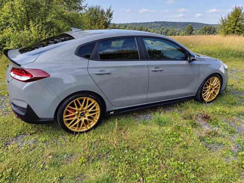 Hyundai i30 2,0   Fastback N performance - foto 3