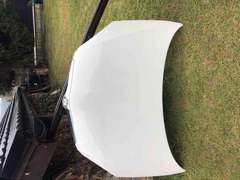 5j kapota skoda fabia 2 II roomster houfna 06 bila - foto 4