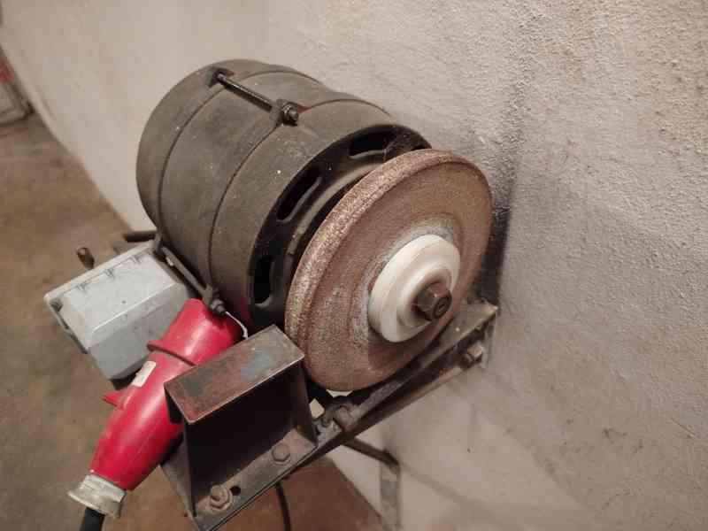 Kotoučová bruska - foto 2