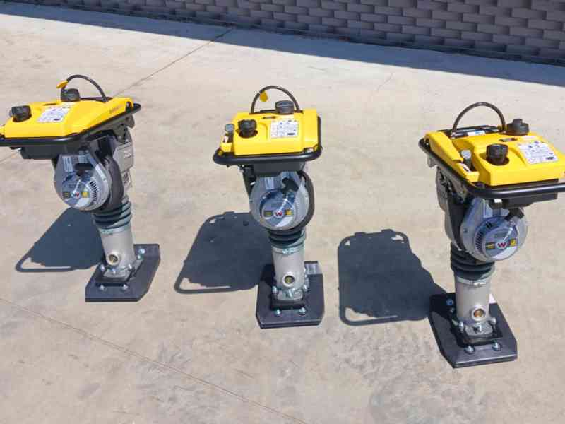 Vibrační pěch Wacker neuson BS 50-2 Plus - foto 8