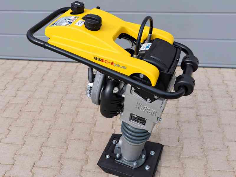 Vibrační pěch Wacker neuson BS 50-2 Plus - foto 2