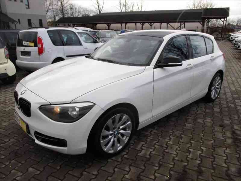 BMW 116 d 2,0 NAVIGACE - foto 13