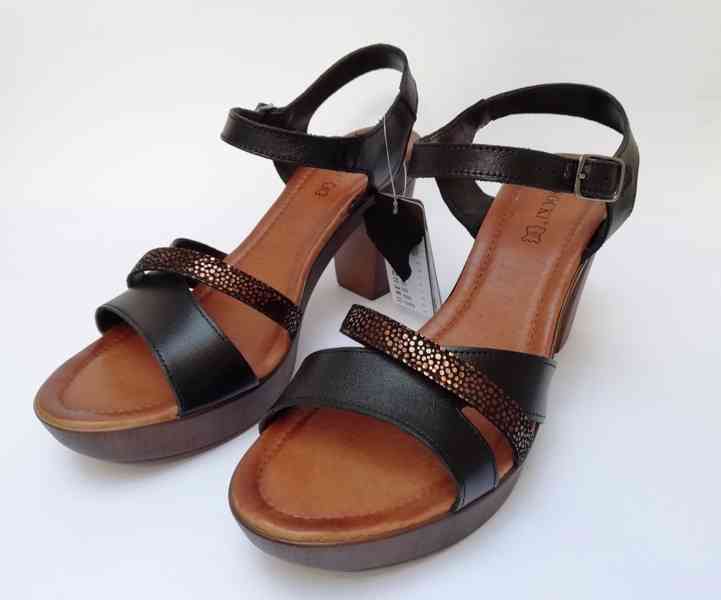 Nové dámské sandály Lasocki na podpatku vel. 40 - foto 4