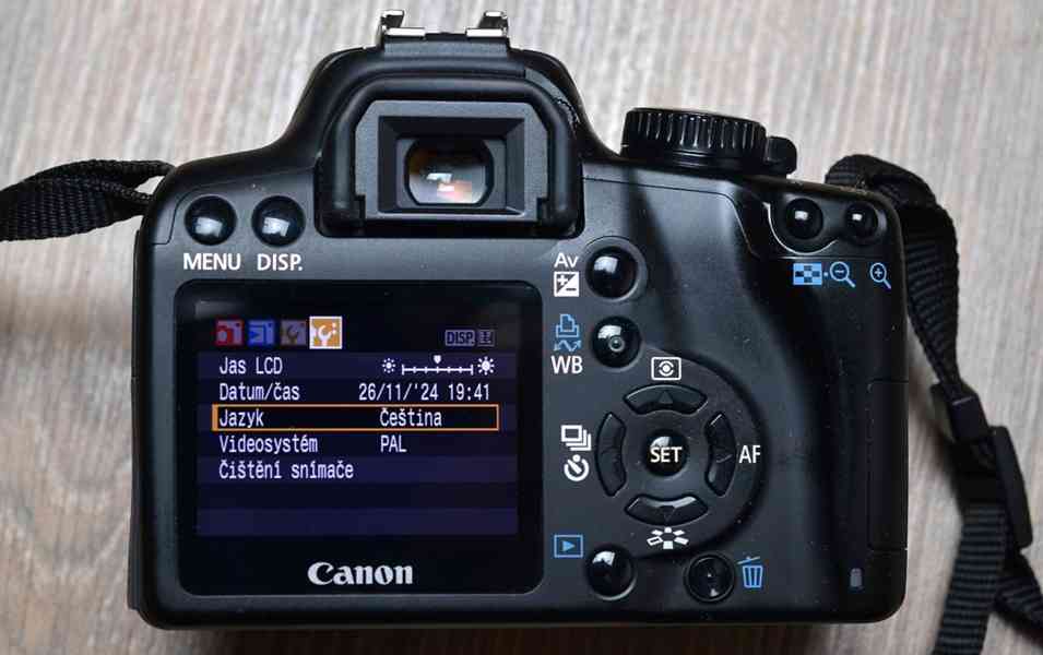 Canon EOS 1000D *APS-C CMOS 10,1 Mpix* 7100 Exp. - foto 8