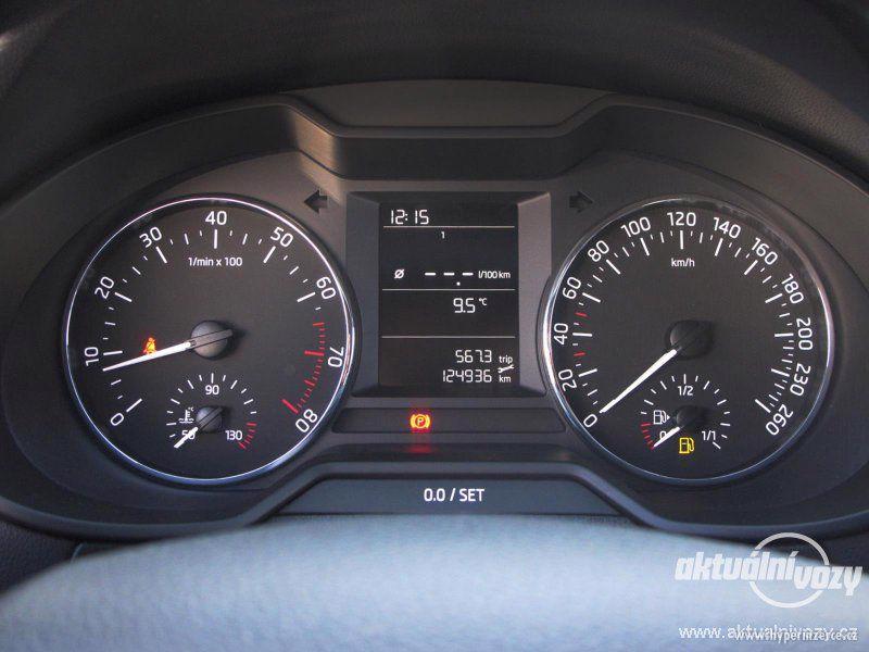 Škoda Octavia 1.2, benzín, r.v. 2013 - foto 10