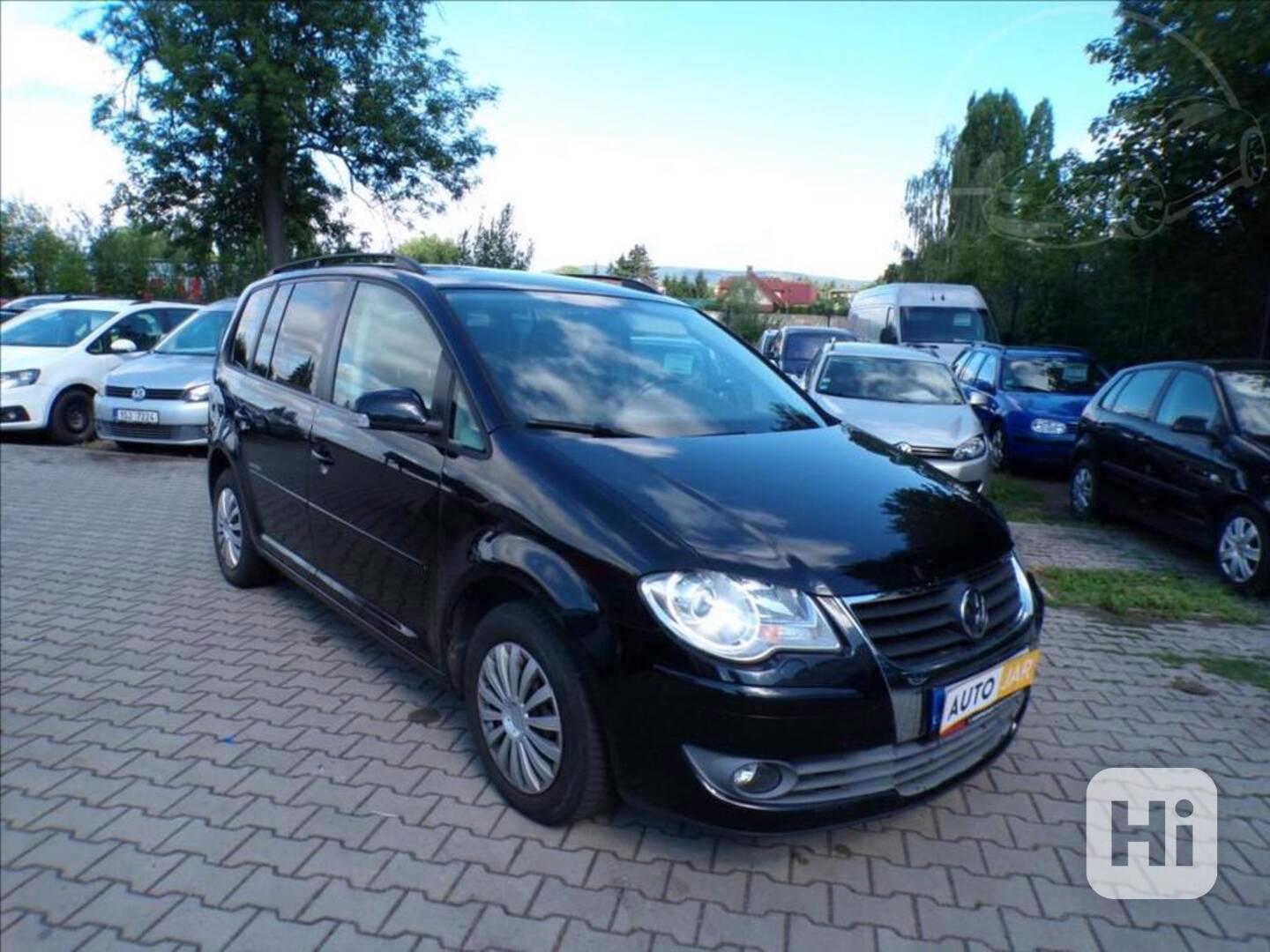 Volkswagen Touran 1,4 TSI DSG,Tažné zařízení - foto 1