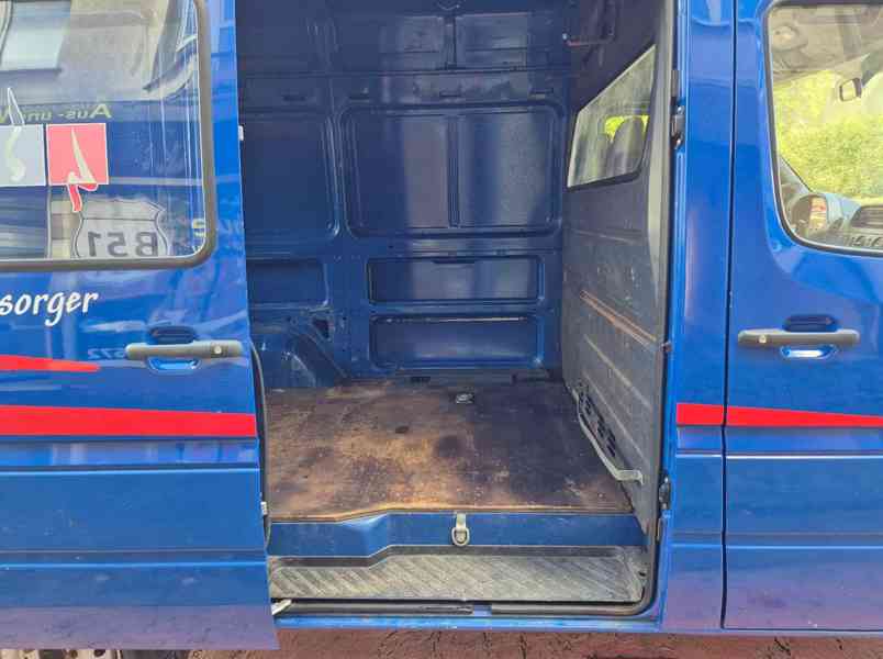 Mercedes-Benz Sprinter 211 2,2CDI 80kw - foto 6