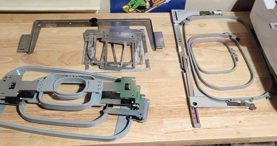 Vyšívací stroj BROTHER Entrepreneur PR655 - foto 2