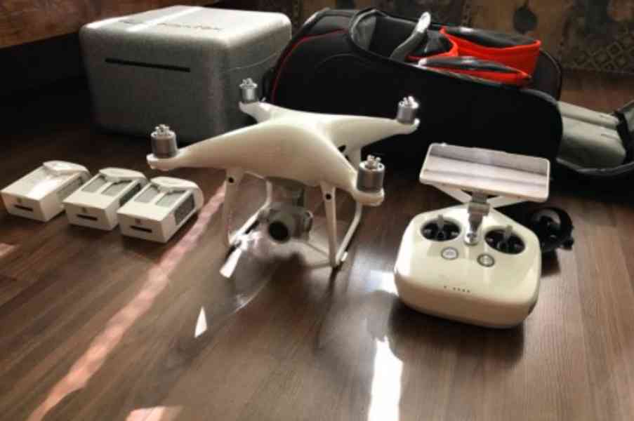 DJIPhantom 4 Pro+, Manfrotto Drone Backpack D1,+3 Baterie - foto 3