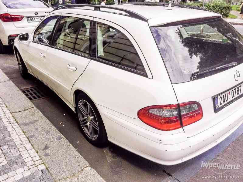 Mercedes Benz E200 CDI - foto 4