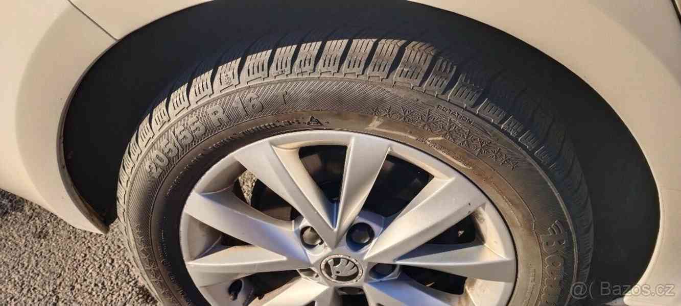 Škoda Octavia 1,4 TSI 81kw r.v 2017 manuál vysok - foto 3