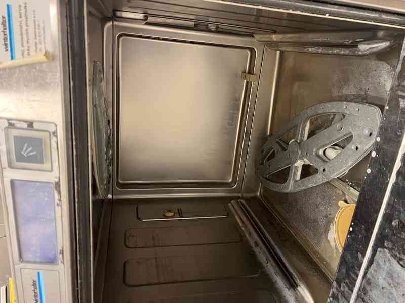 Myčka na nádobí a podnosy - foto 6