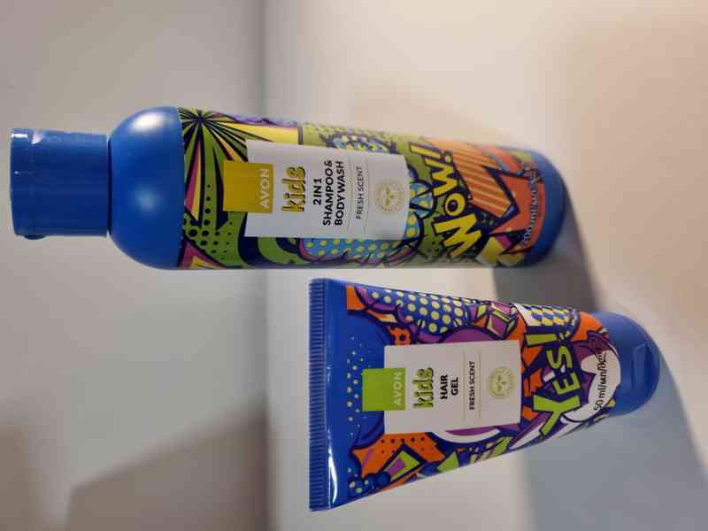 Avon sprchový gel 2v 1 a gel na vlasy Set