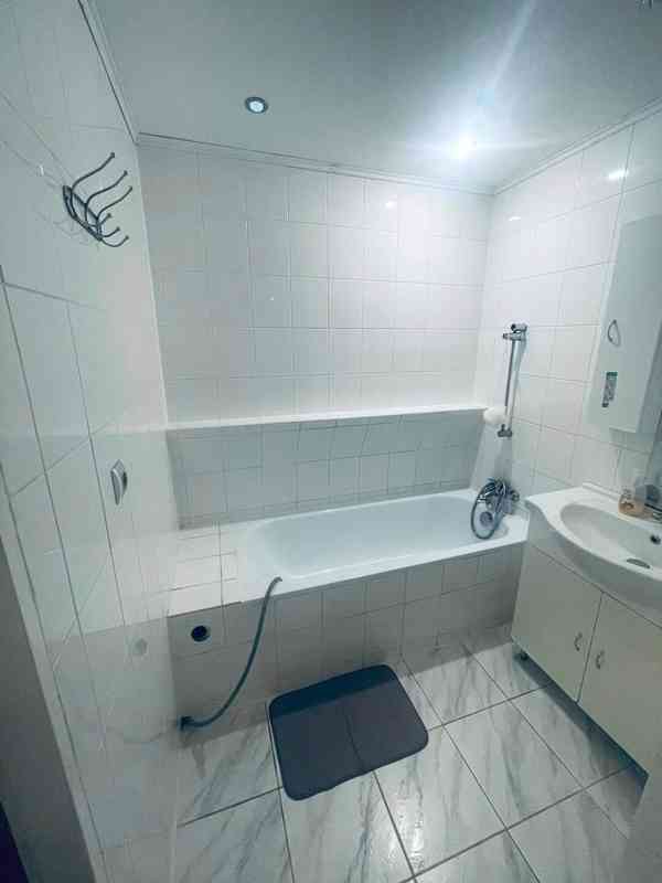 Prodej bytu 2+1 v samotném centru lázeňského města Teplice - foto 5