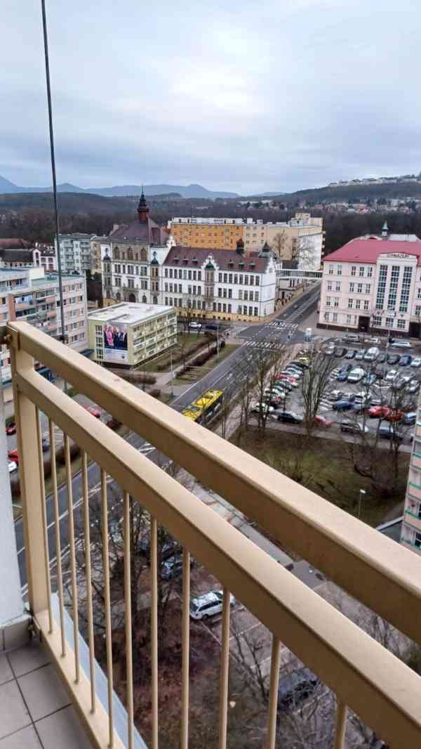 Prodej bytu 2+1 v samotném centru lázeňského města Teplice - foto 4