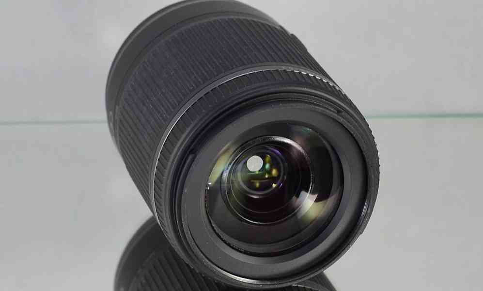 pro Canon - TAMRON AF 18-200mm F/3.5-6.3 Di-II VC - foto 4