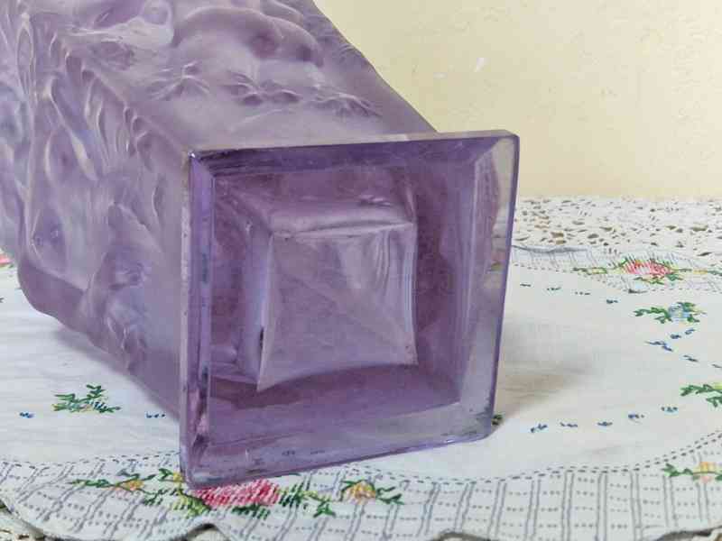 Luxusní fialová Art Deco velmi masivní Váza s Akty  - foto 6