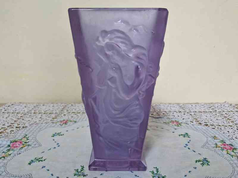 Luxusní fialová Art Deco velmi masivní Váza s Akty  - foto 2