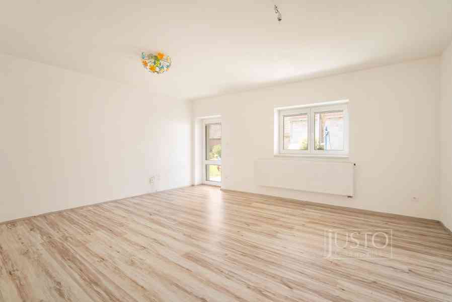 Prodej rodinného domu, 144 m² (1489 m²), Svatobořice-Mistřín - foto 11