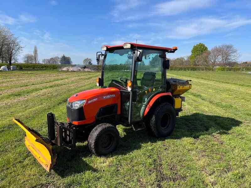 Traktor Kubota B2261 - foto 3