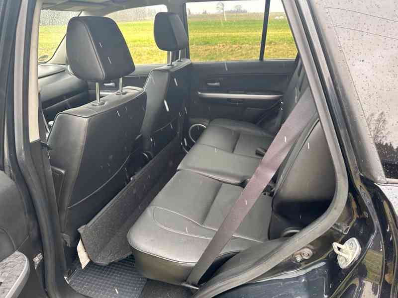 Suzuki Grand Vitara 2.4i Comfort+ benzín 124kw - foto 6