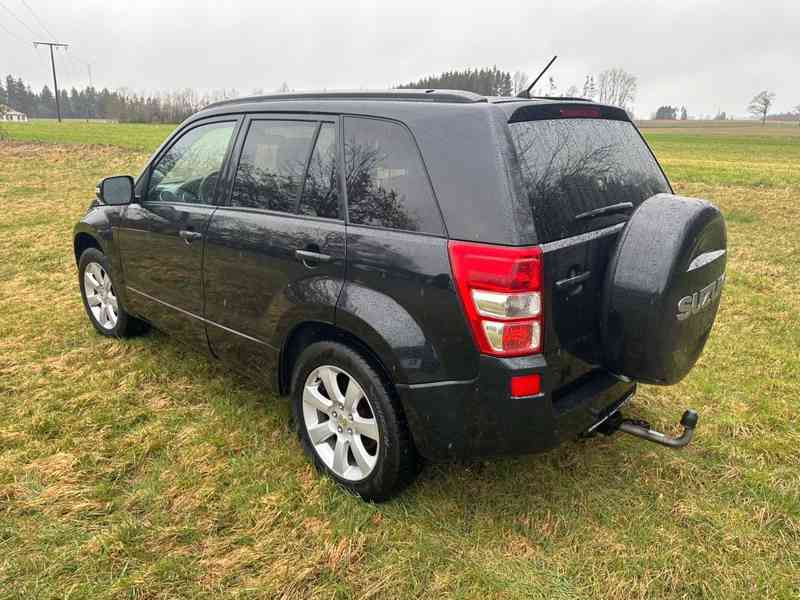 Suzuki Grand Vitara 2.4i Comfort+ benzín 124kw - foto 9