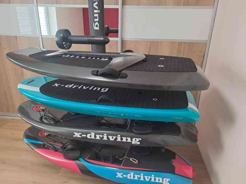 windsurfing plachta COSMIC GAASTRA 7.7 - bazar - Hyperinzerce.cz