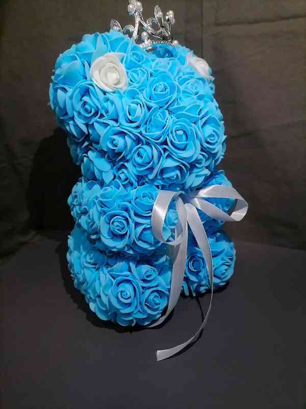 Medvídek z pěnových růží - Modrý - Svítící  - foto 3