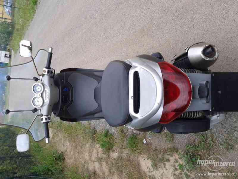 Piaggio Beverly 200 (r.v. 2002) - foto 2