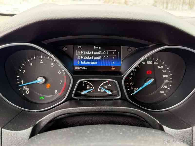 Ford Focus 1,5   110KW Combi, Titanium, ČR - foto 6