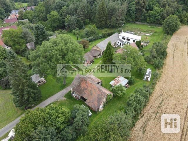 Prodej  dvou RD + stodola, poz. 3989 m2 - Lipí - foto 17
