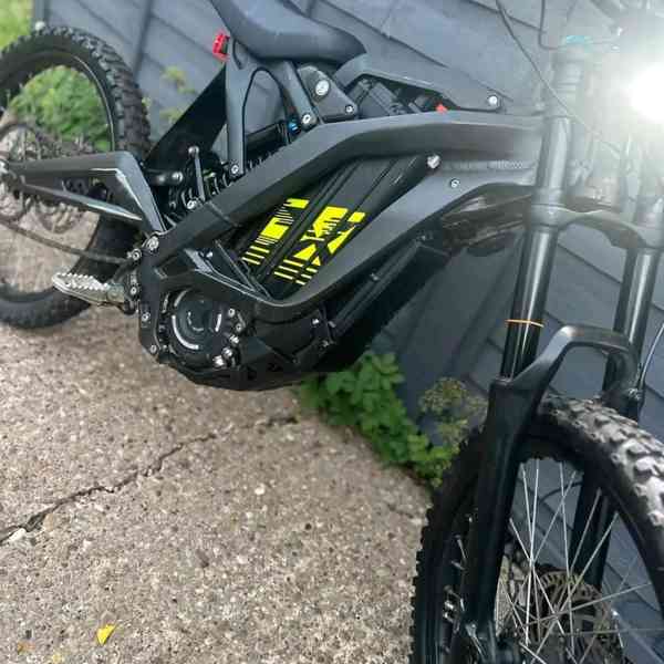 SURRON ELECTRIC E-BIKE - foto 2