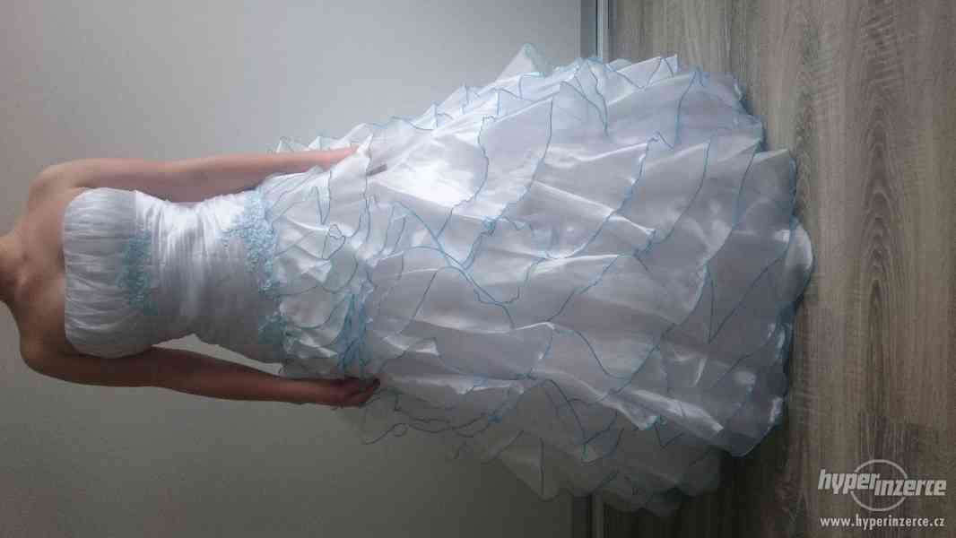 Svatební/maturitní šaty - foto 1