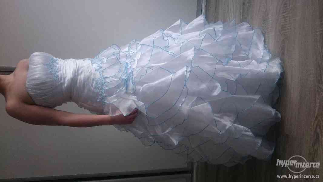 Svatební/maturitní šaty - foto 3