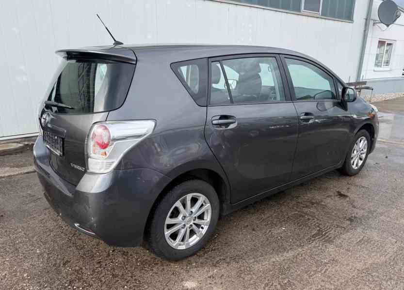 Toyota Verso Edition 1,8i benzín 108kw - foto 4