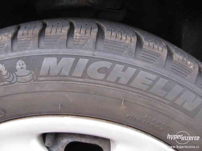 MAZDA 626 2.0i, 2001,Hatchback Po TP,2 sady kol,stř.nosič - foto 12