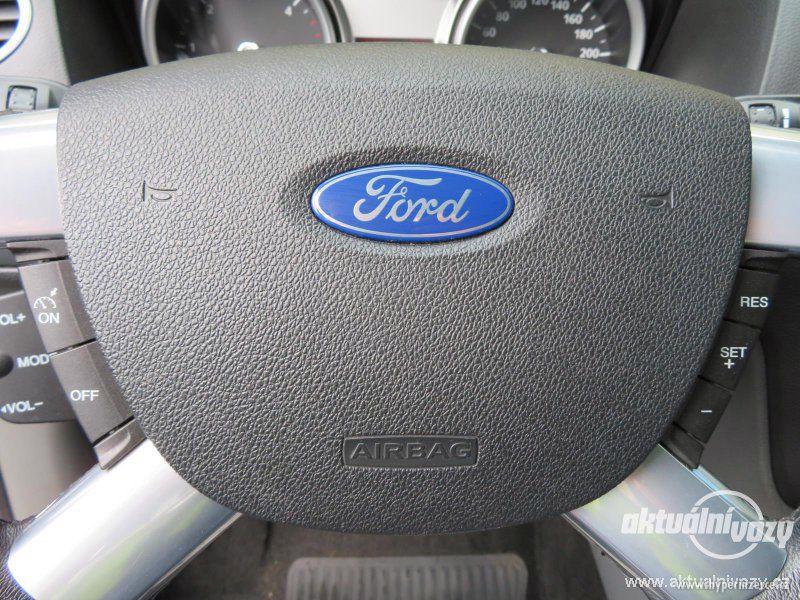 Ford Focus 1.6, nafta, vyrobeno 2010, el. okna, STK, centrál, klima - foto 7
