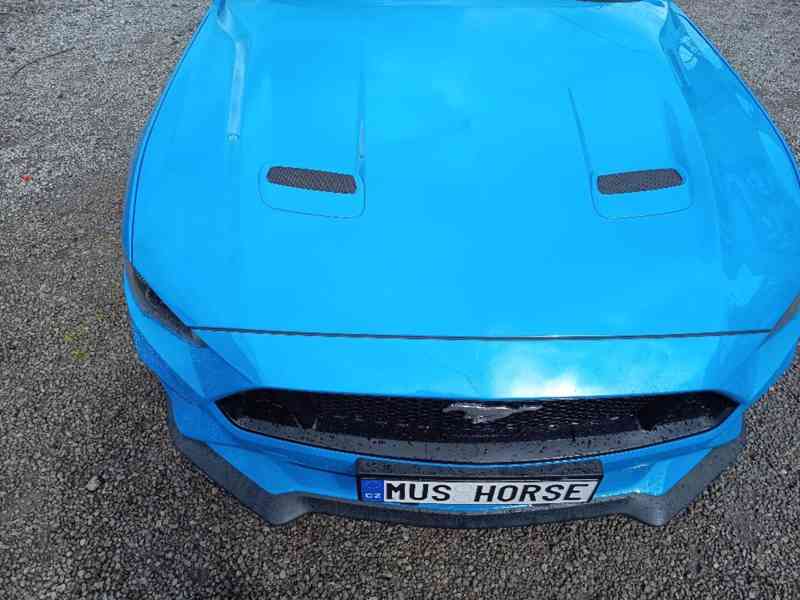 FORD Mustang 5,0 GT V8 330KW - foto 15