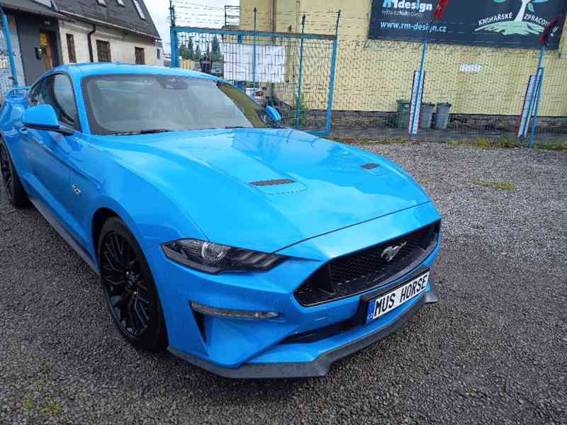 FORD Mustang 5,0 GT V8 330KW - foto 3