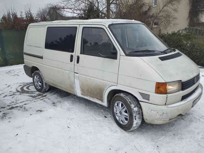 VW Transporter 1,9 TD - foto 3
