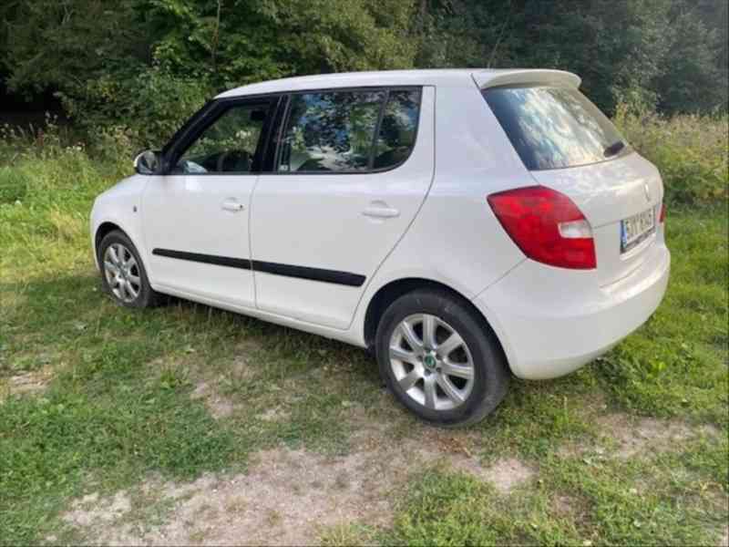 Škoda Fabia 1,4   II - foto 8
